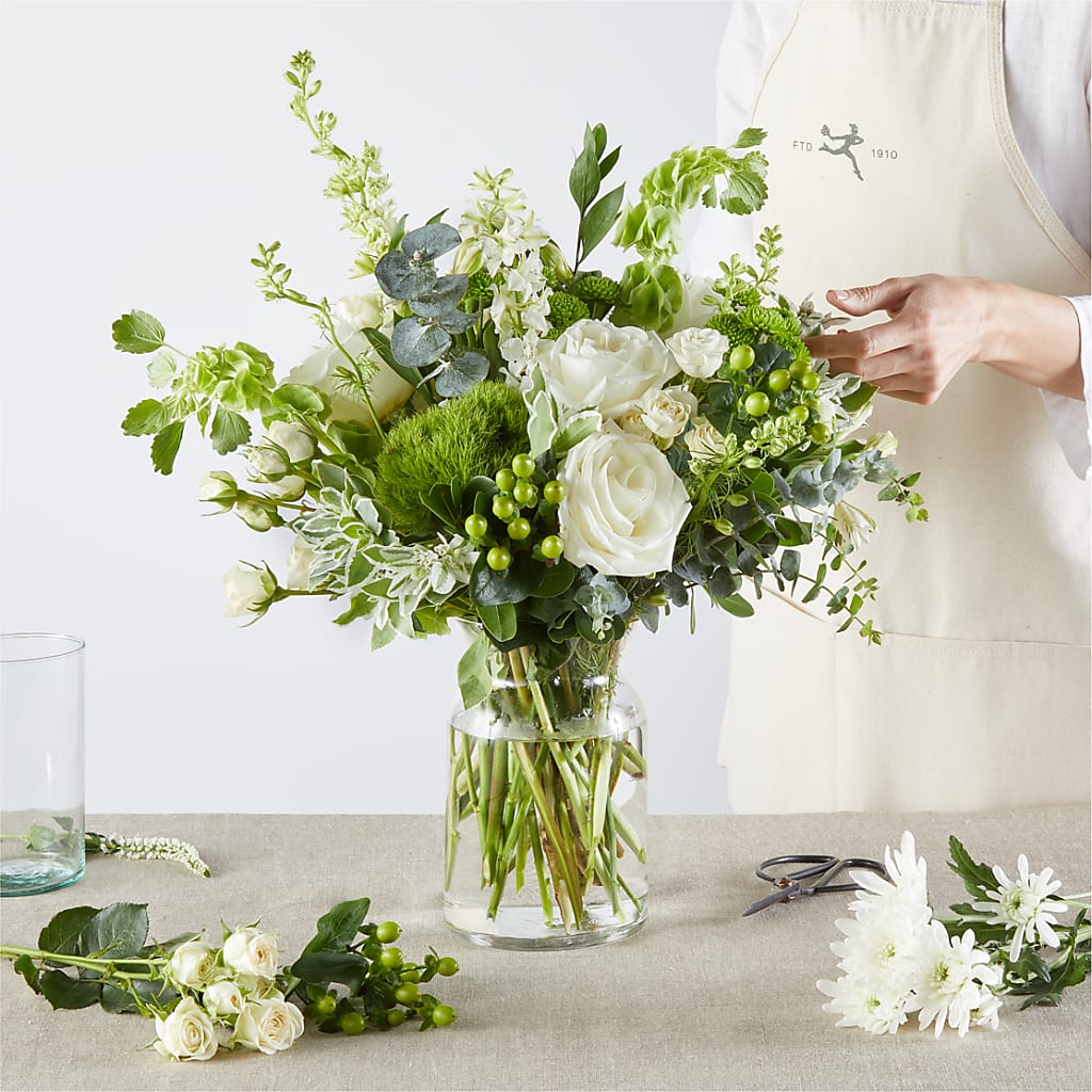 Irish Garden - A Florist Original – Lansing Gardens, Lansing MI