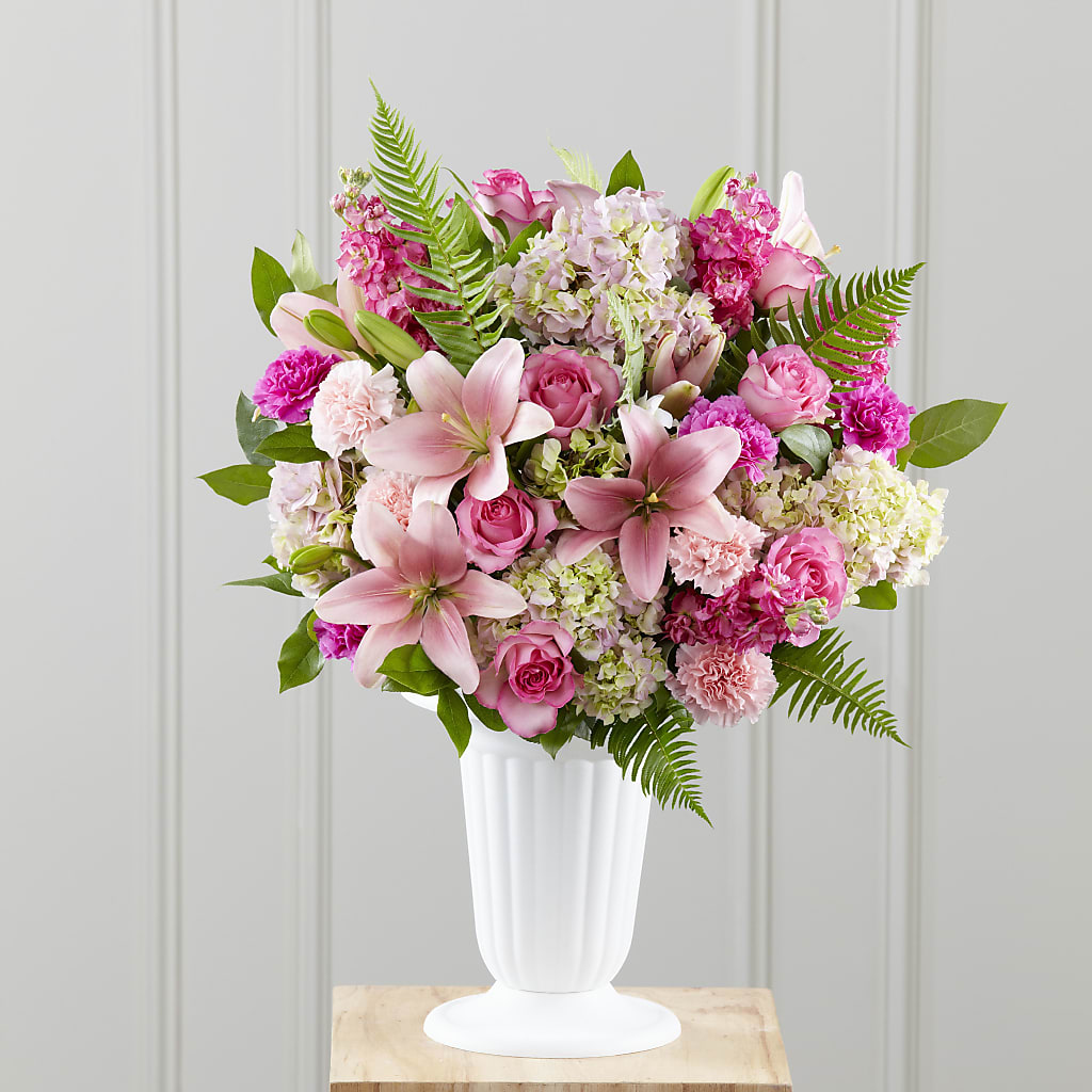 Never-Ending Love Arrangement – Lansing Gardens, Lansing MI