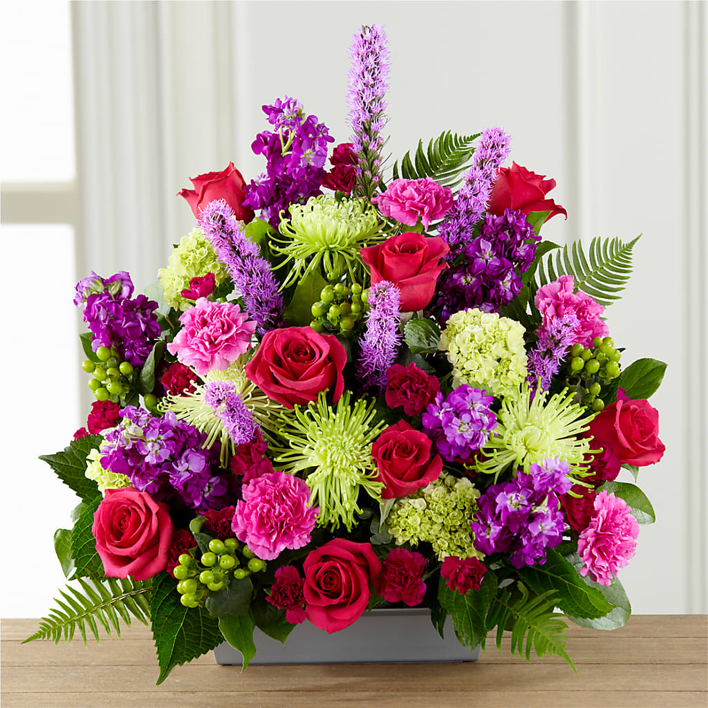Warm Embrace Arrangement – Lansing Gardens, Lansing MI