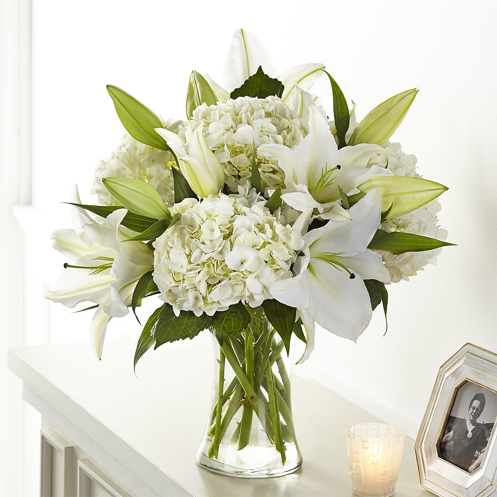 Compassionate Lily Bouquet – Lansing Gardens, Lansing MI