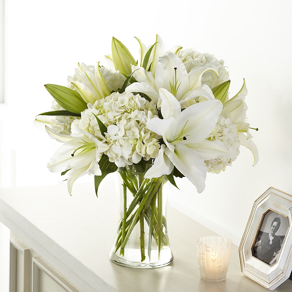 Compassionate Lily Bouquet – Lansing Gardens, Lansing MI