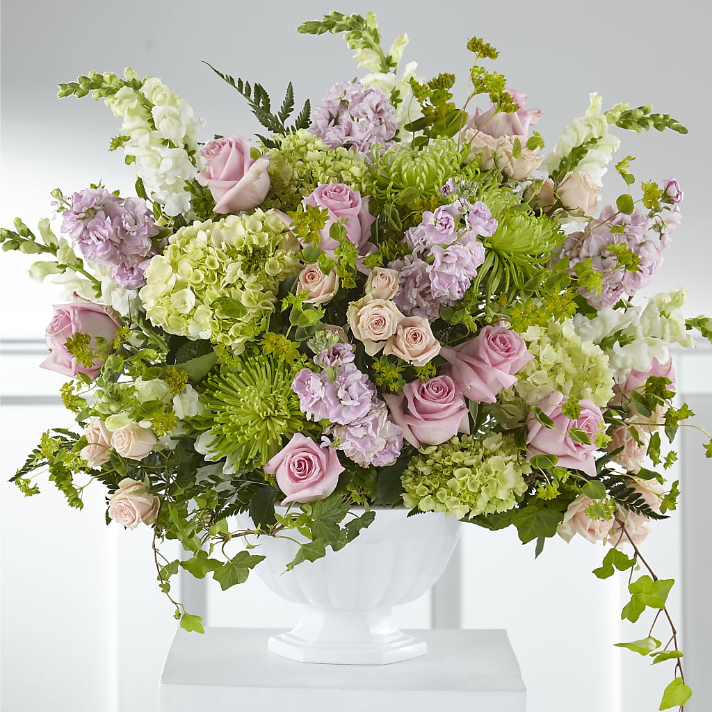 Radiant Embrace Arrangement – Lansing Gardens, Lansing MI
