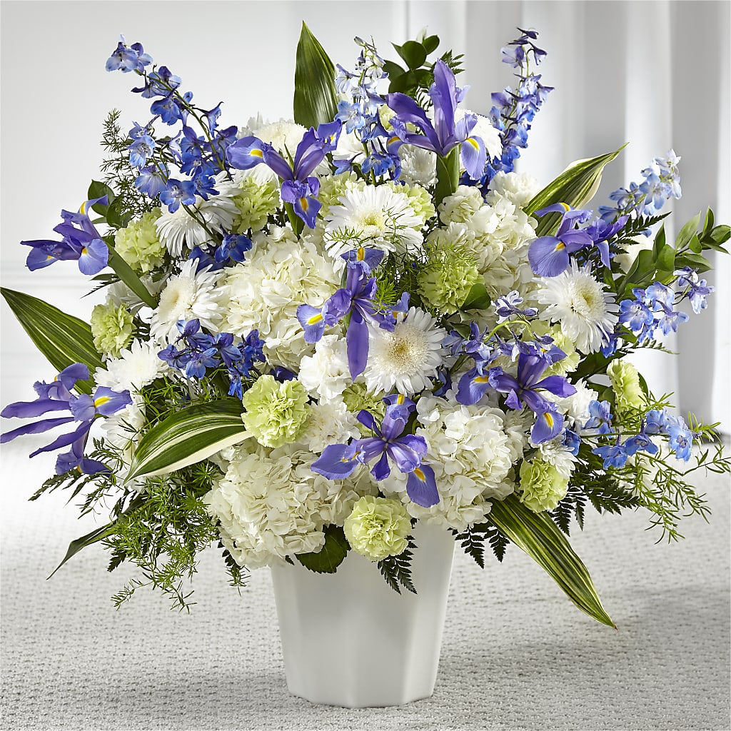 Soft Serenity Floor Basket – Lansing Gardens, Lansing MI