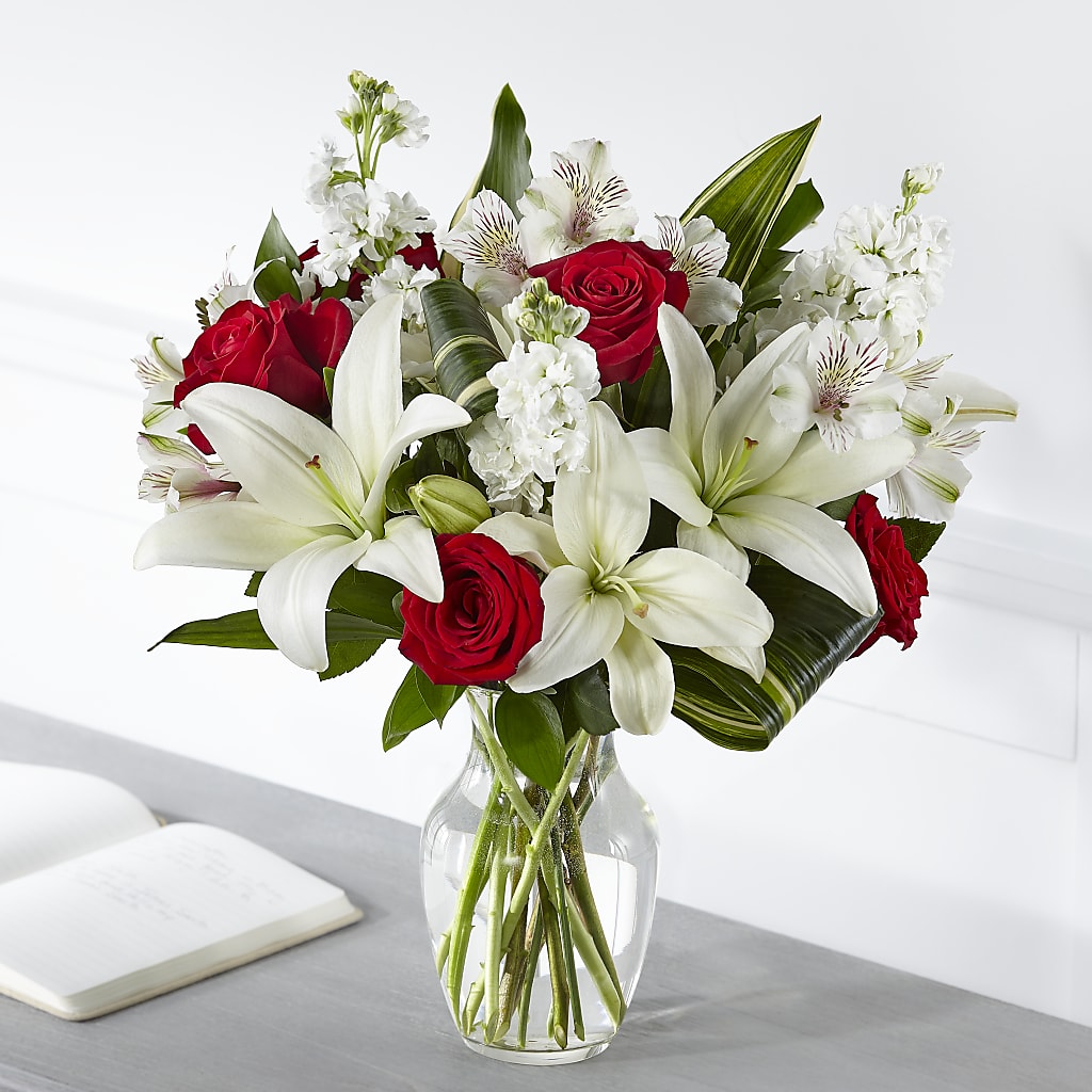 Loving Respect Bouquet – Lansing Gardens, Lansing MI