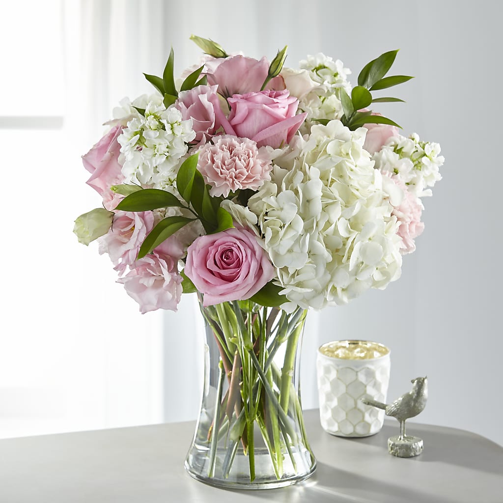 Guiding Grace Bouquet – Lansing Gardens, Lansing MI