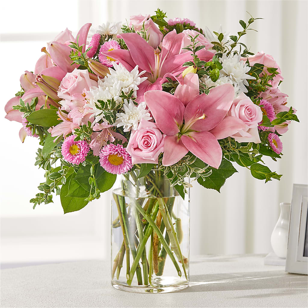 Healing Hug Bouquet – Lansing Gardens, Lansing MI