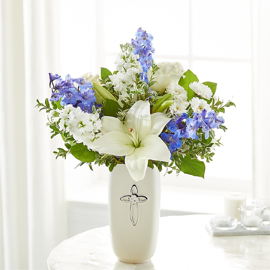 Heavenly Blossoms Bouquet – Lansing Gardens, Lansing MI