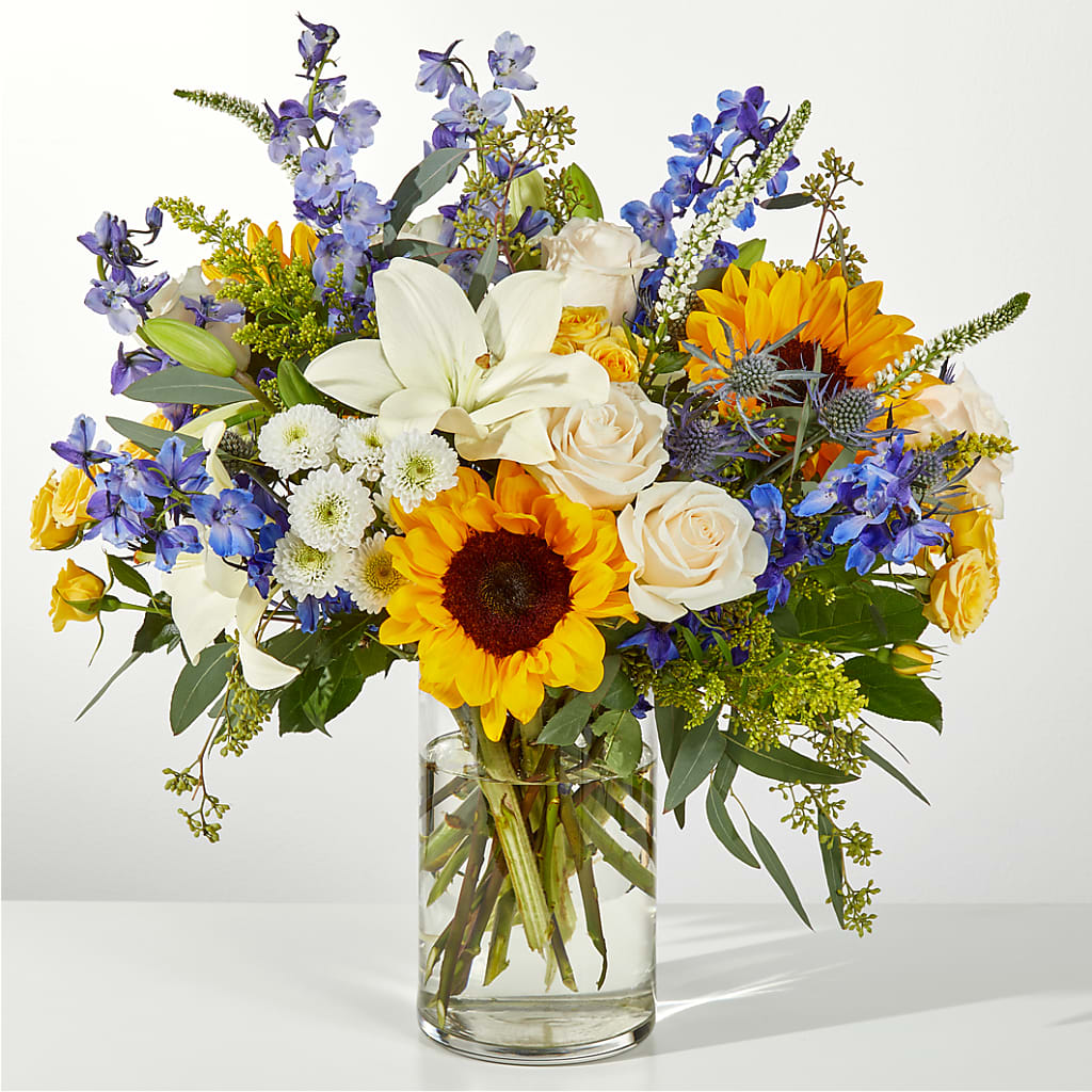 Wonderfully Sunny Bouquet – Lansing Gardens, Lansing MI