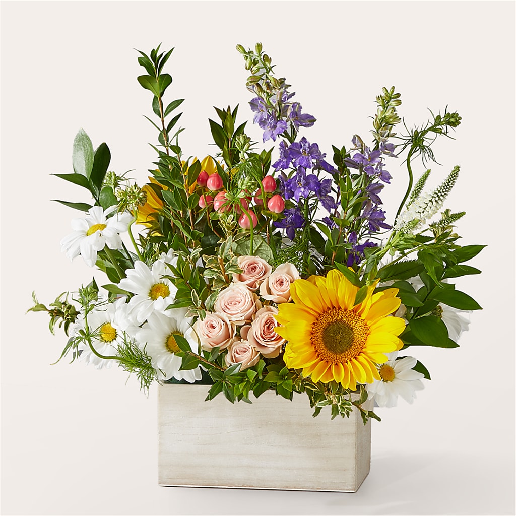 The Good Life Bouquet –  Lansing Gardens, Lansing MI