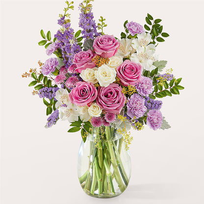 Lucky Me Bouquet –  Lansing Gardens, Lansing MI