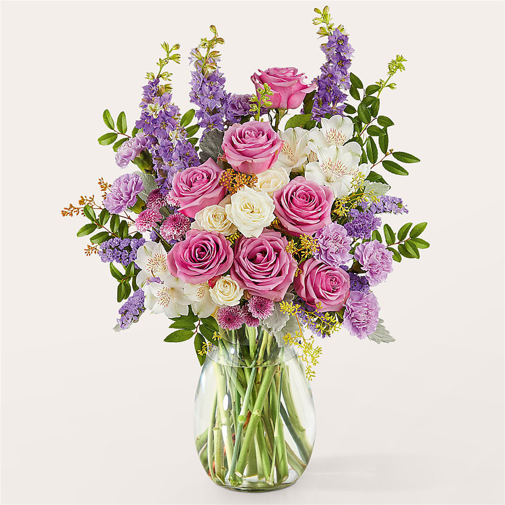 Lucky Me Bouquet –  Lansing Gardens, Lansing MI