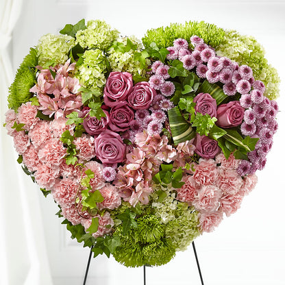 Heartwarming Standing Heart –  Lansing Gardens, Lansing MI
