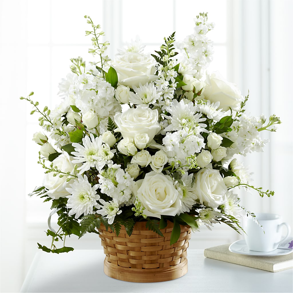 Heartfelt Condolences Arrangement –  Lansing Gardens, Lansing MI