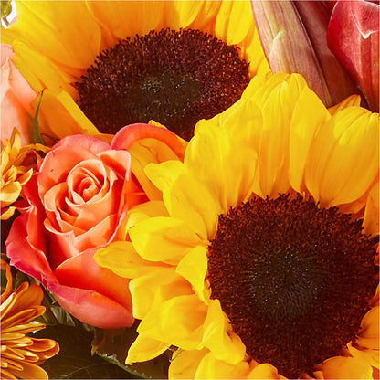 Acorn Lane Bouquet –  Lansing Gardens, Lansing MI