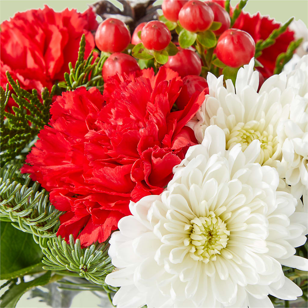 Snow Angel Bouquet –  Lansing Gardens, Lansing MI