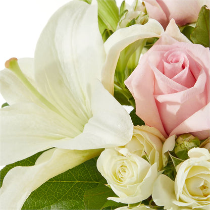 Kindhearted Bouquet –  Lansing Gardens, Lansing MI