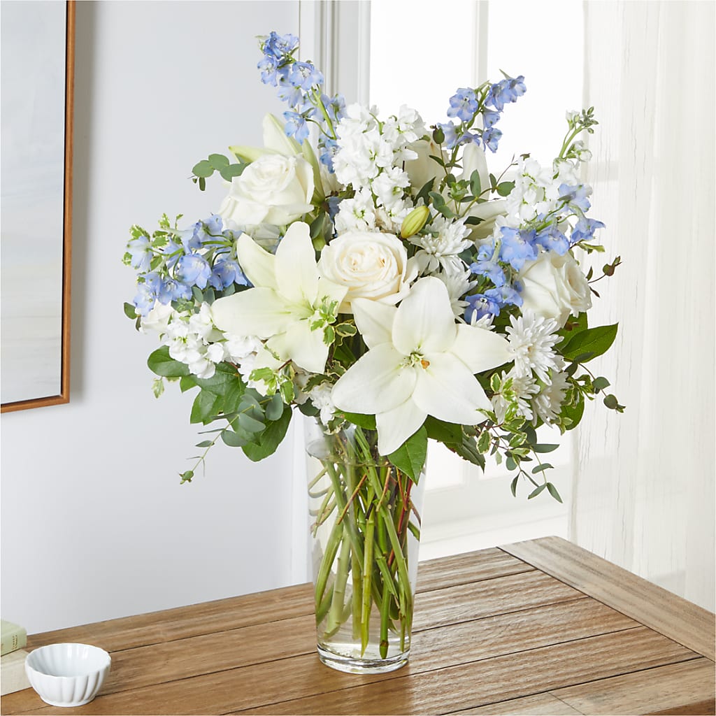 Peace of Mind Bouquet –  Lansing Gardens, Lansing MI