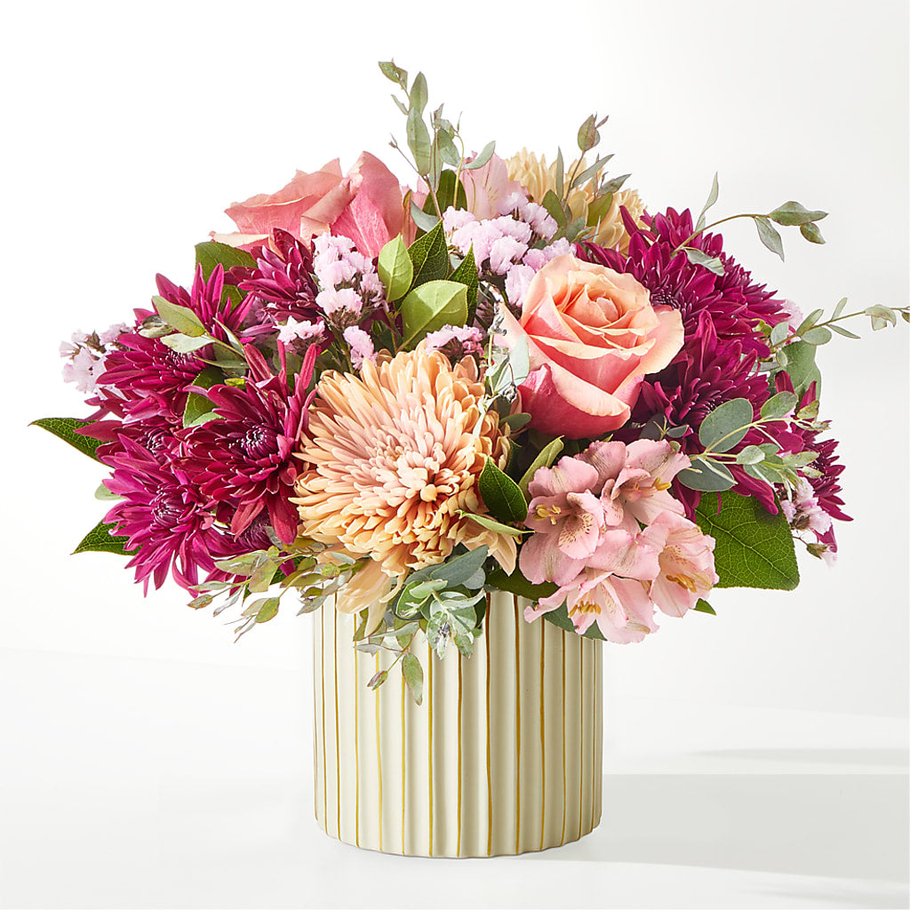 Berry Cobbler Bouquet with Ivory Vase –  Lansing Gardens, Lansing MI