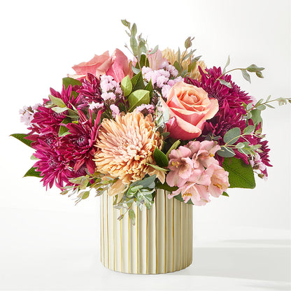 Berry Cobbler Bouquet with Ivory Vase –  Lansing Gardens, Lansing MI