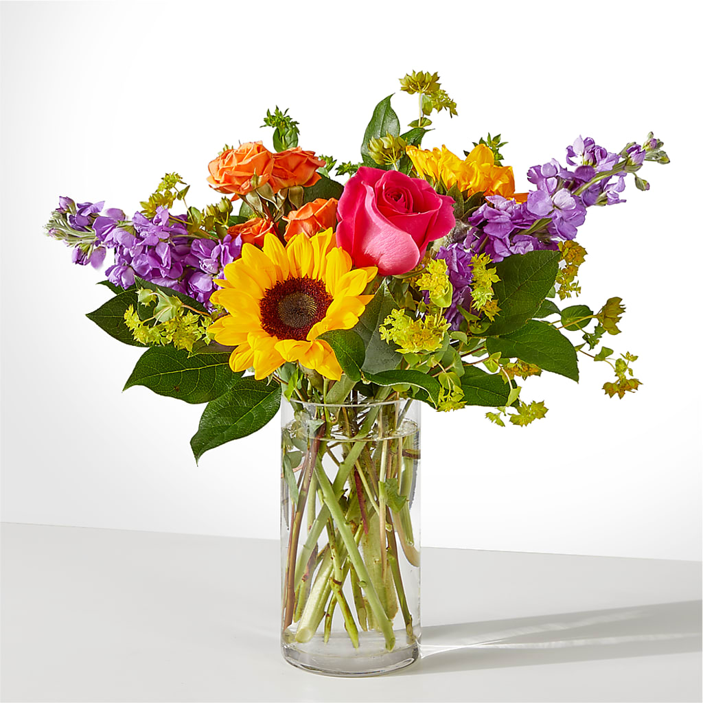 Vibrant Greetings Bouquet –  Lansing Gardens, Lansing MI