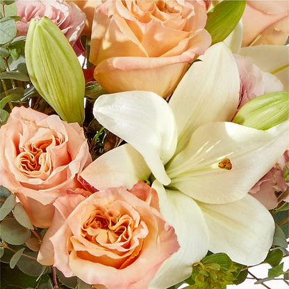 Grapefruit Splash Bouquet –  Lansing Gardens, Lansing MI