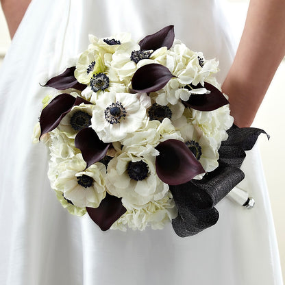 To Have and To Hold Bouquet –  Lansing Gardens, Lansing MI
