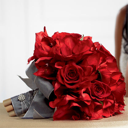Heart's Happiness Bouquet –  Lansing Gardens, Lansing MI
